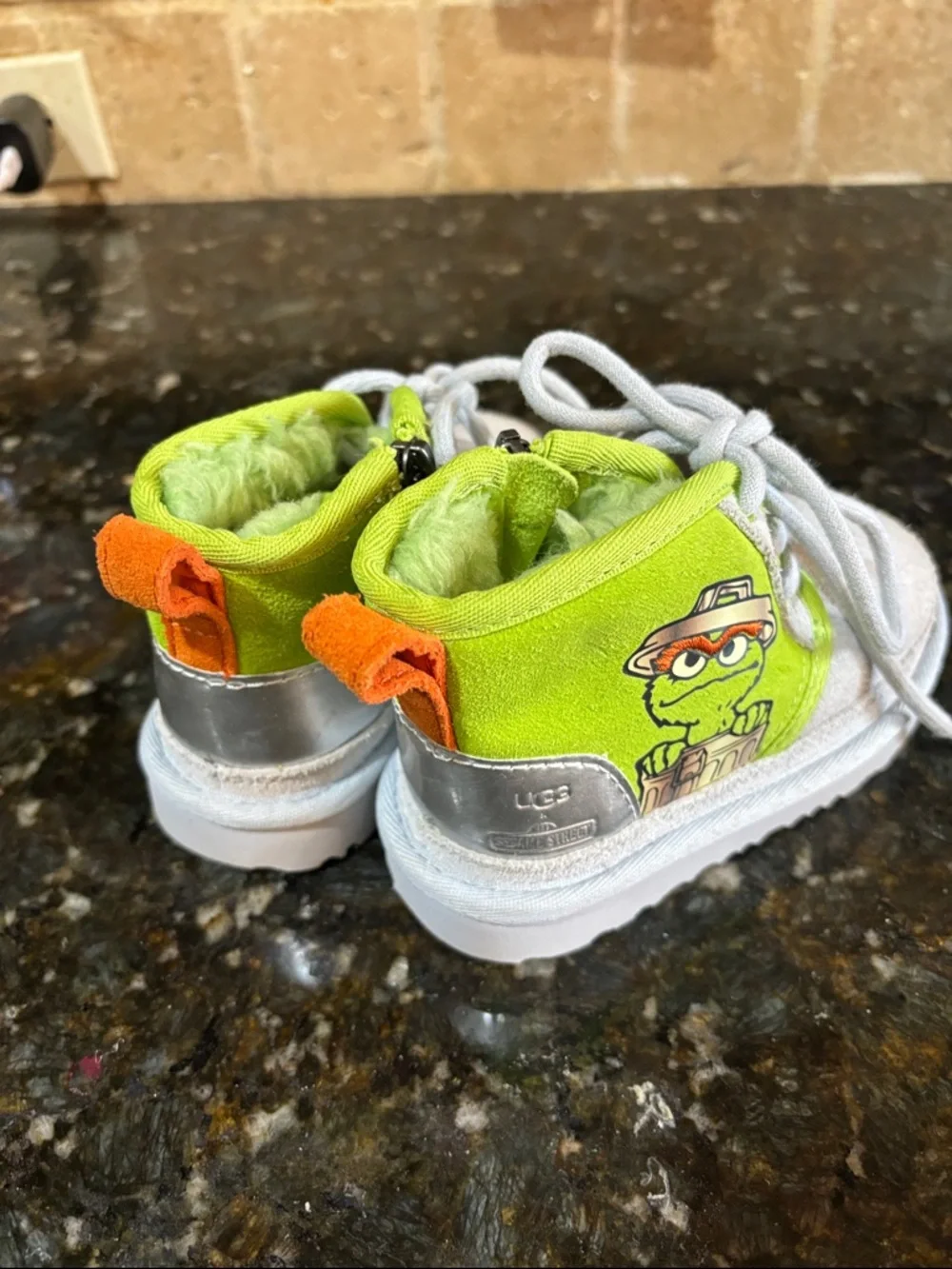 Ugg X Oscar Neumel II Boots! Child 8